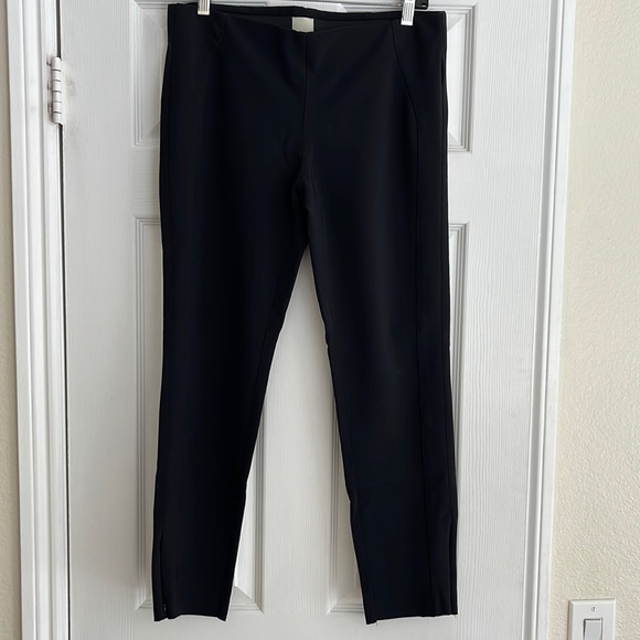 Ecru women’s trousers in stretchy black.  Size 6.  Elastic waist. - Picture 1 of 7